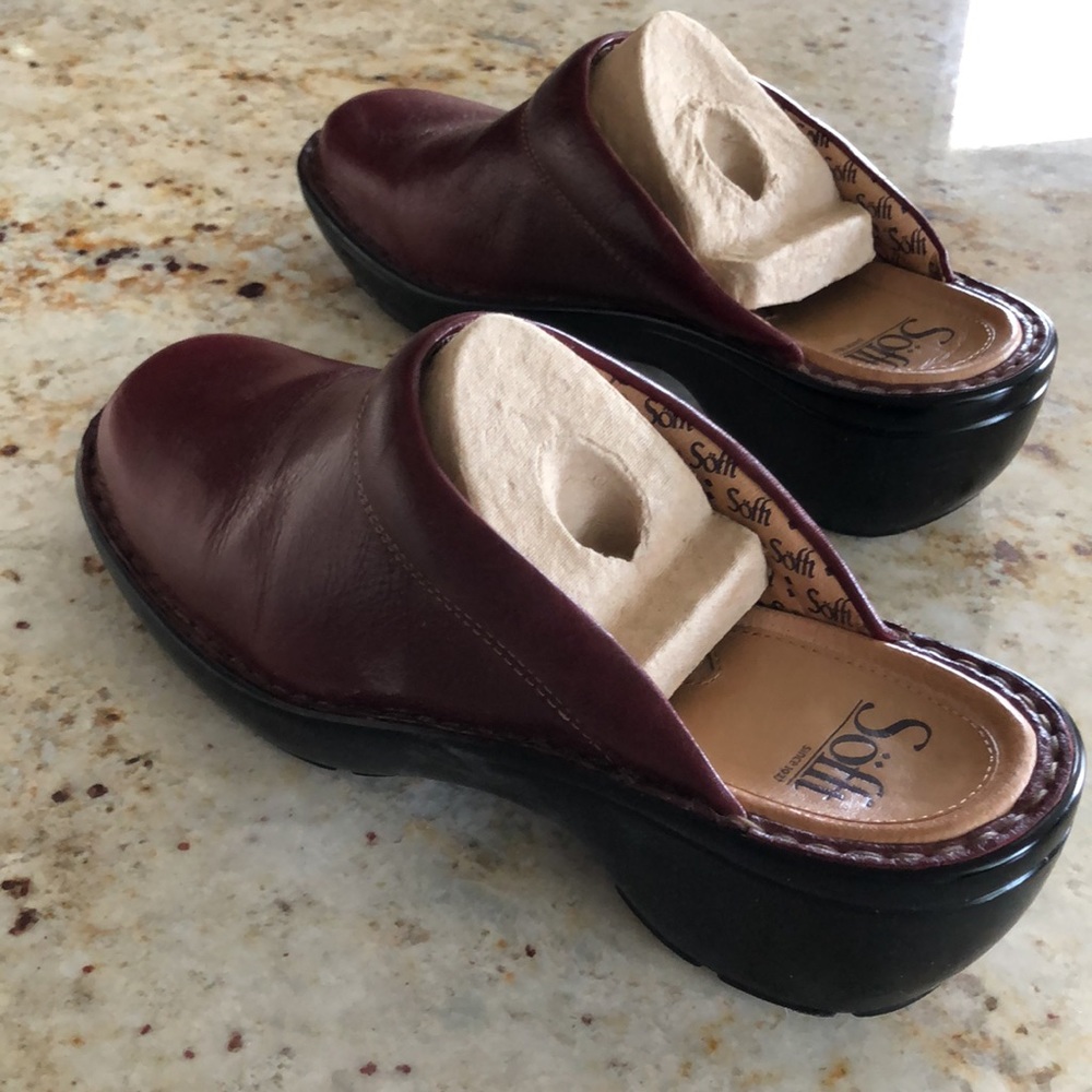 Sofft Siren Clogs, Size 9M, Burgundy Red, BNIB - Picture 4 of 8